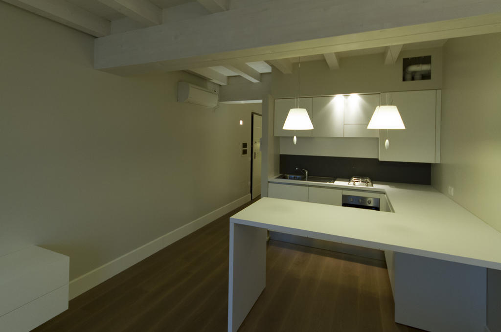 La Casa Del Porto Lägenhet Lovere Exteriör bild