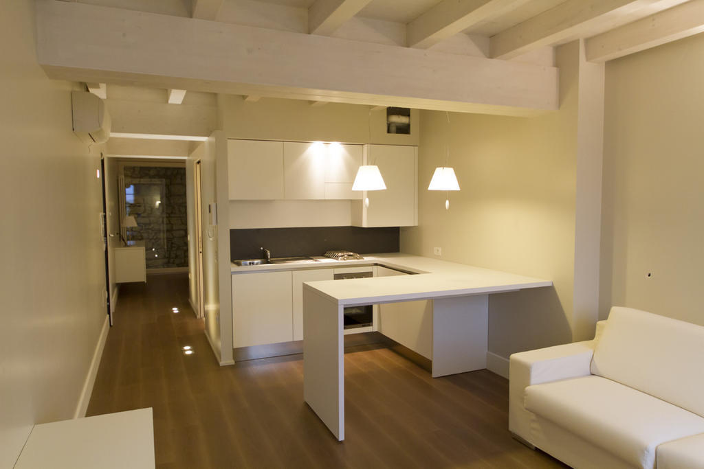 La Casa Del Porto Lägenhet Lovere Exteriör bild